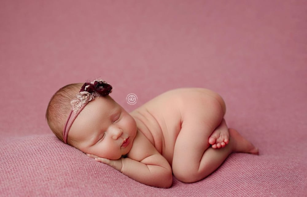 Image of Sue thick knit beanbag backdrop