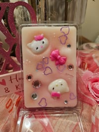 Image 15 of Hello Pretty- A Rockytop Wax Works exclusive houseblend fragrance 