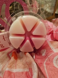 Image 19 of Hello Pretty- A Rockytop Wax Works exclusive houseblend fragrance 