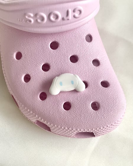 Image of cinnamoroll croc charm