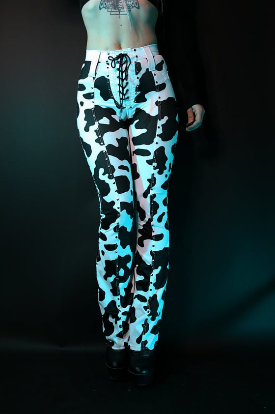 Image of COW PRINT PANTS WHITE PVC