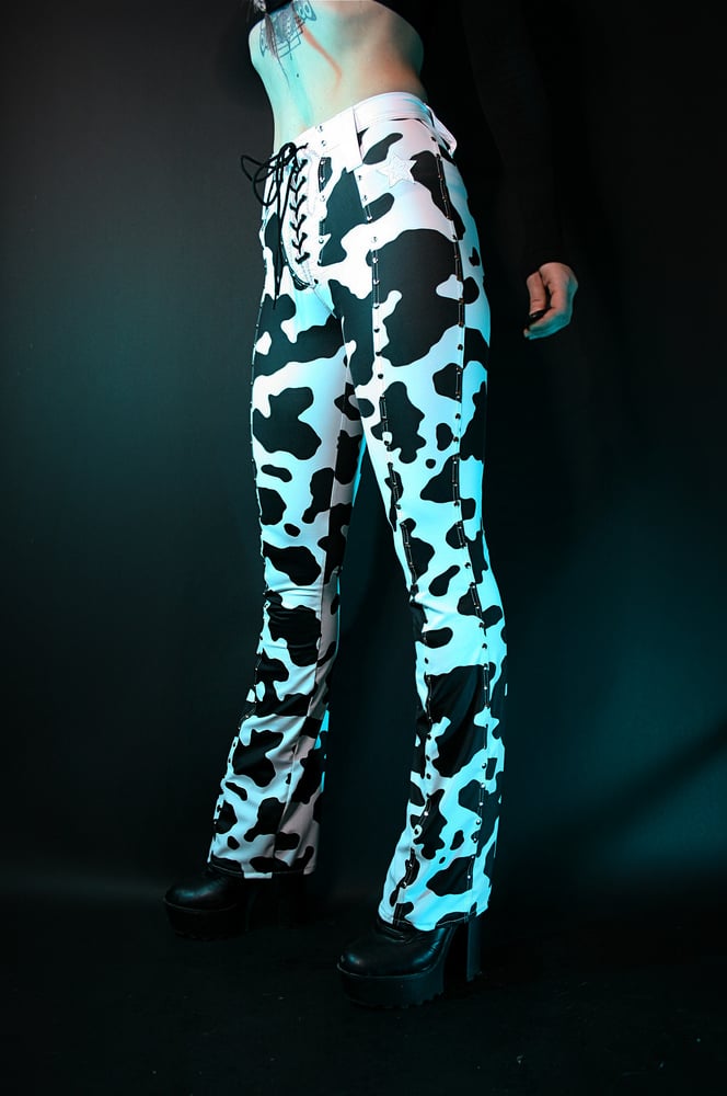 Image of COW PRINT PANTS WHITE PVC