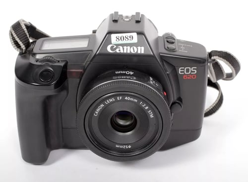 Image of Canon EOS 620 35mm SLR Film Camera with STM 40mm F2.8 pancake lens TESTED #8089