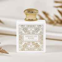 Image 2 of Essence de Blanc Fragrance World