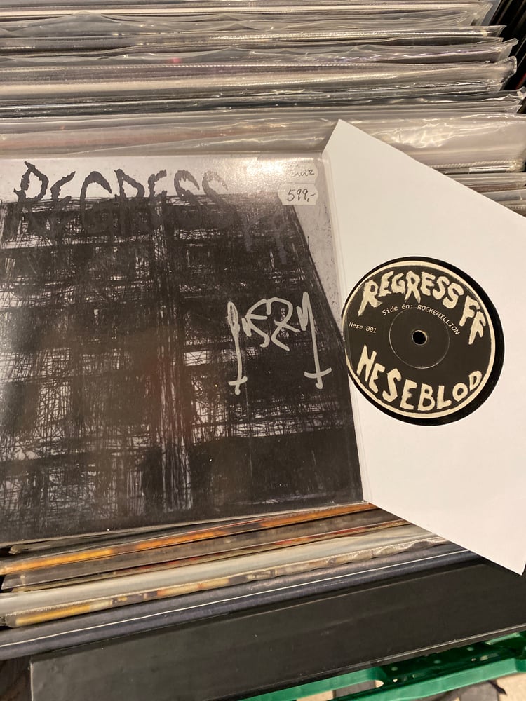 Image of 7’ Regress FF signed by Fenriz