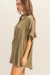 Image 4 of Cover Up /Tunic/Blouse - MID FEB