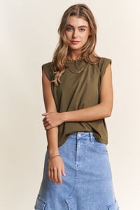 Image 7 of Sleeveless power shoulder top (1/25)