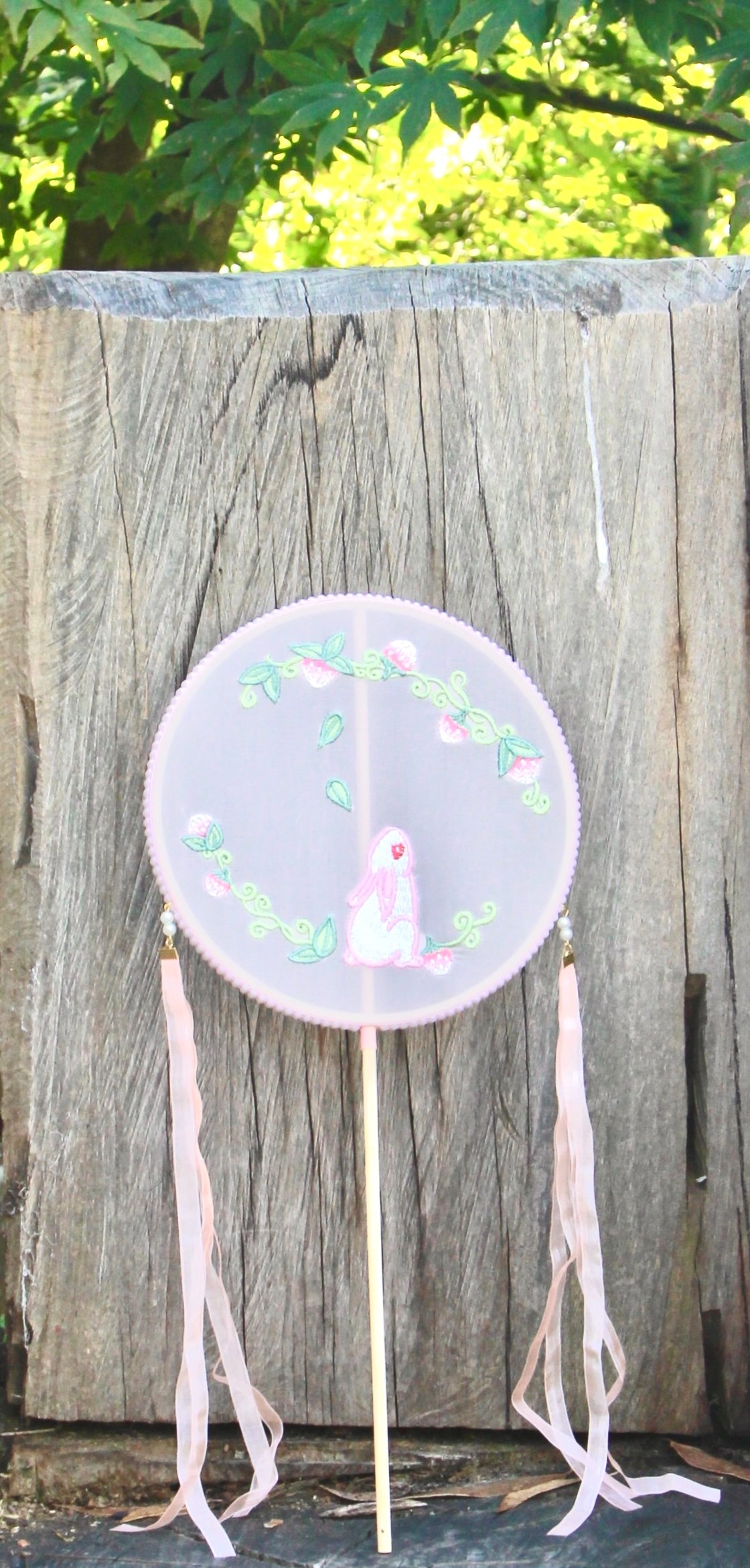 Image of Museum Co-branded Chinese Traditional Handmade Silk Woven Fan - Lovely Rabbits