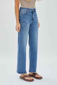 Image 3 of MEDIUM WASH CLEAN STRETCH STRAIGHT - HIDDEN JEANS