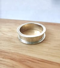 Chunky inlay ring