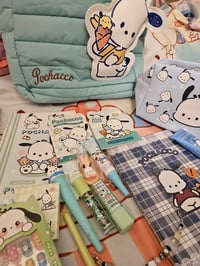 Image 3 of Pocha Handbag Bundle 