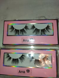 Image 2 of Ana 🤩