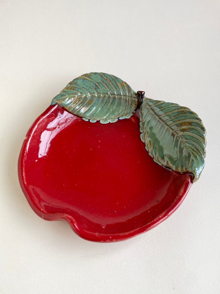 Image of Apple Plate