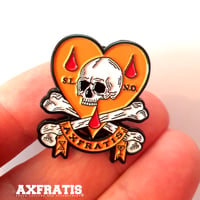 Image 1 of Axfratis - Pin's Heart Drops