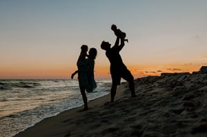 Image of 4:30pm - Family Sunset Styled Shoot with Rebecca Lueck