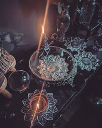 Image 2 of Starburst dish set 