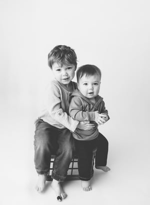 Image of Black and White Minis {Retainer Fee ONLY}