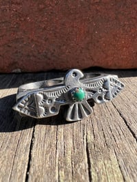 Image 2 of WL&A Handmade Heavy Sterling Silver Royston Green Thunderbird Knuckle Duster - Size 7 