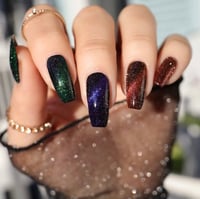 Image 5 of Garnet Mu *magnetic