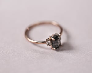 Image of 18ct Rose gold, Dark Grey Hexagonal Rose-Cut diamond ring (LON242)