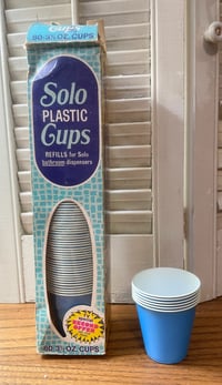 FUN! Vintage Box of Blue Bathroom Cups