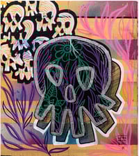 FLORES VIVAS EN CALAVERA