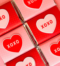 XOXO Heart KitKat Bars