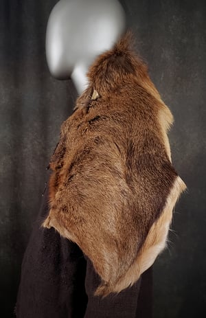 Image of Elk Hide Mantle