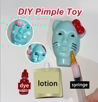 Meet the ultimate stress-relief toy – the DIY Pimple Popper Cat! 
