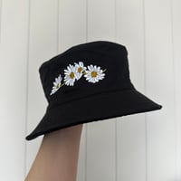 Image 1 of 'Daisy' Embroidered Bucket Hat