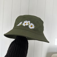 Image 2 of 'Daisy' Embroidered Bucket Hat