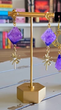 Image 4 of Wizard of Waterdeep dice jewelry 