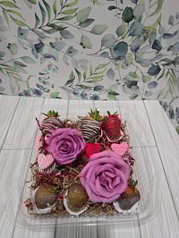 Image 5 of Chocolate Covered Strawberries 🍓 