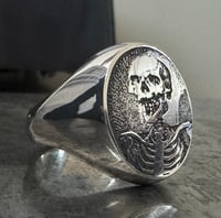 Memento Mori Ring