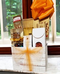 Image 1 of Happy Birthday Gift Box
