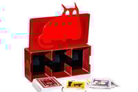 Image 1 of Exploding Kittens Caja coleccionista para 420 cartas