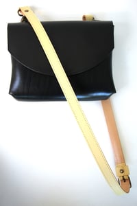 Image 1 of Julienne mini black / pastel yellow strap