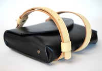 Image 2 of Julienne mini black / pastel yellow strap
