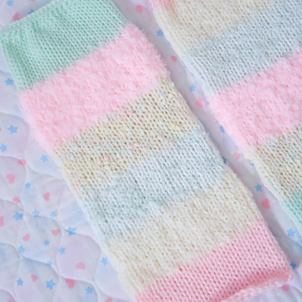 Knit Leg Warmers: 07