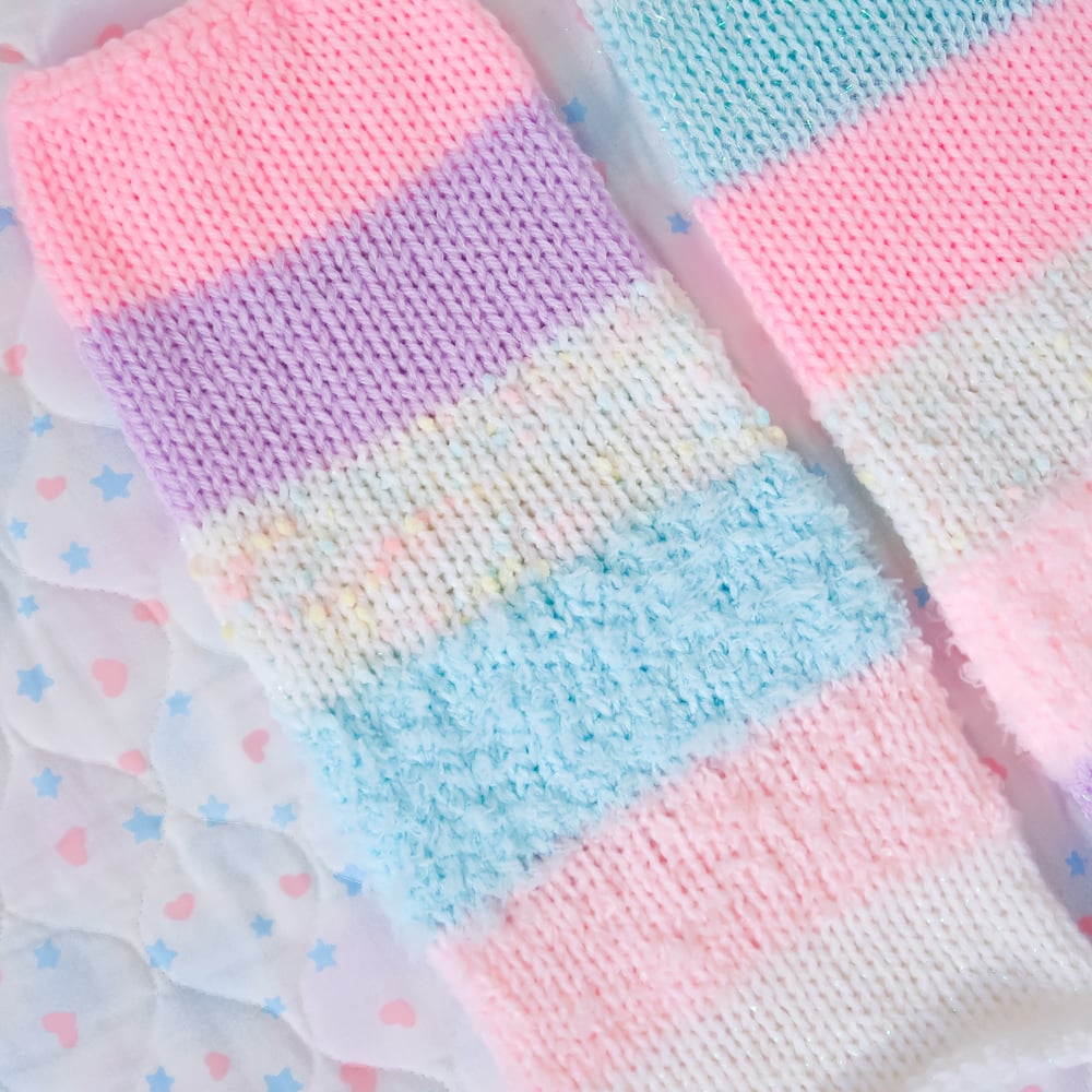 Knit Leg Warmers: 08