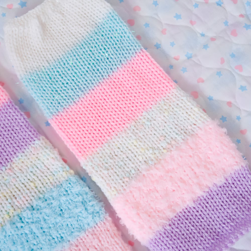 Knit Leg Warmers: 08
