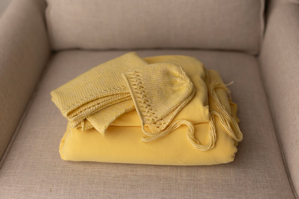 Image of Yellow Knit Set w/ Backdrop and Wrap