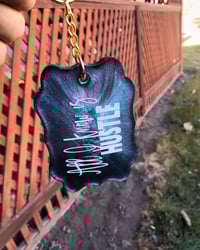  Hustle keychain 