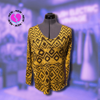 2000s VINTAGE SWEATER | MEDIUM