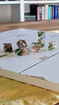 Image 3 of Graveyard Grace dice set