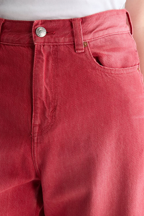 Image of 2-Pantalón denim rojo