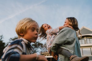 Image of 12:30pm - In Home Family Styled Shoot with Leah O'Connell