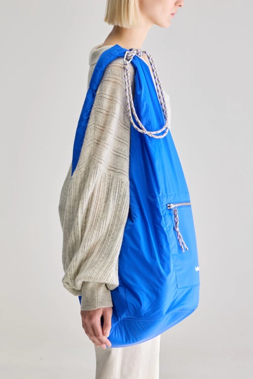 Image of 6-Bolso saco azul 