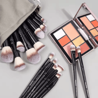 Image 3 of Makeup Brushes Set 18 pieces