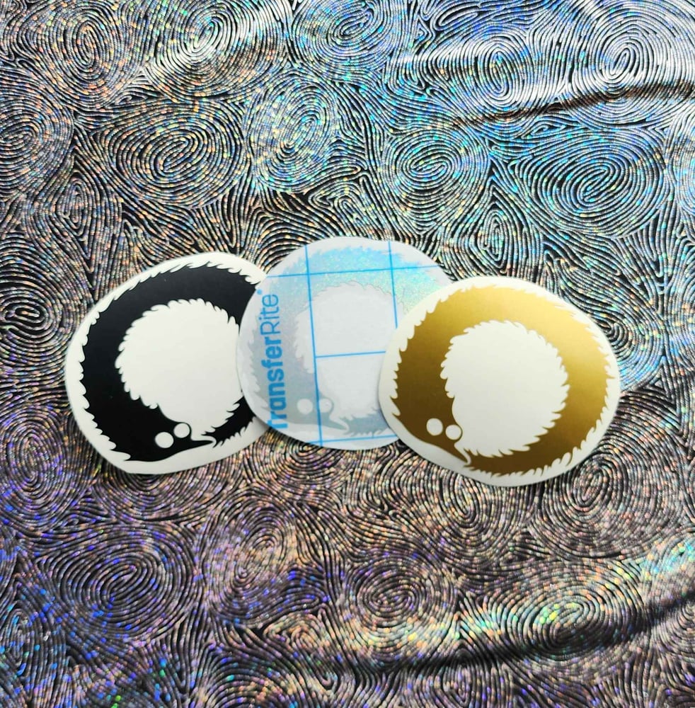 Image of worm on a string sticker